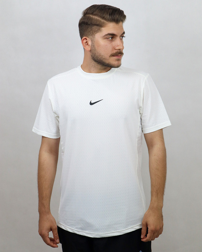 تيشرت ورزشی نايک NIKE