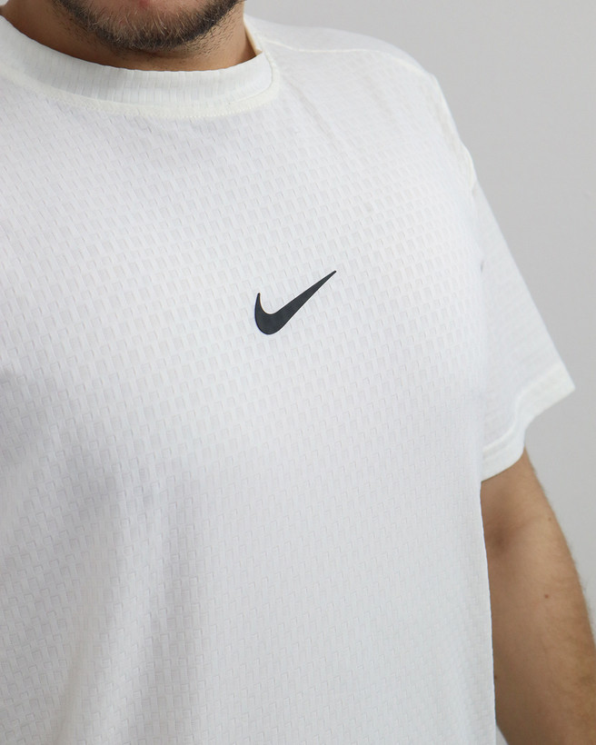 تيشرت ورزشی نايک NIKE